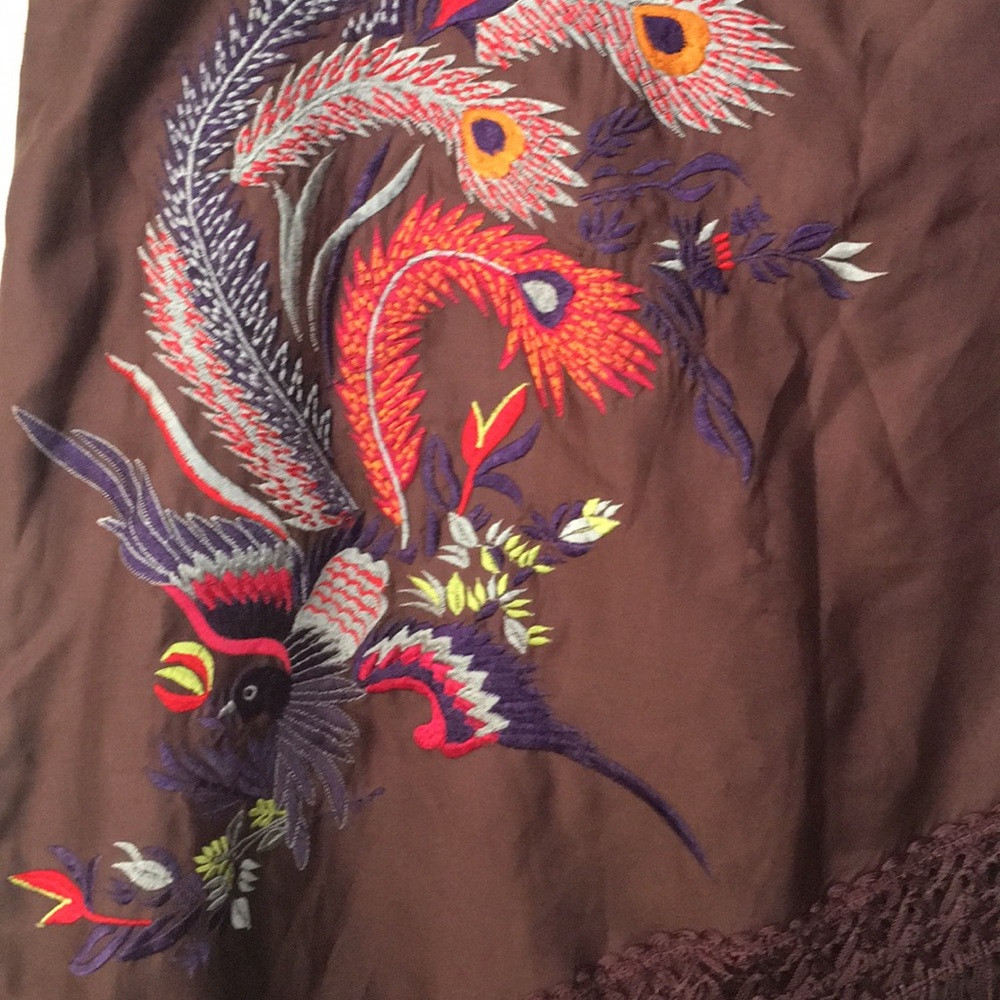 Henna embroidered skirt 😍 size 7